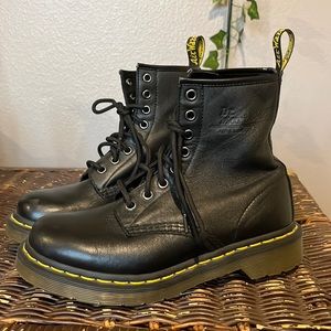 Dr. Martens Pascal Boot